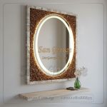 مرآة حمام بإطار رخامي فني مضيء 80×60 سم (Illuminated Artistic Marble Frame Mirror 80x60 cm)