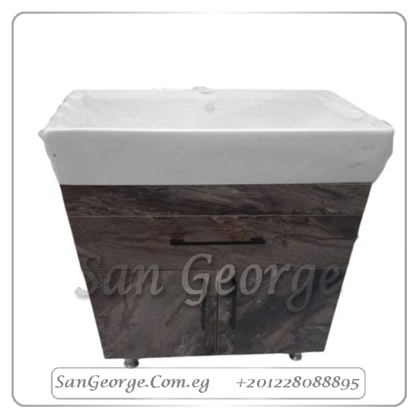 وحده خشب بني مع حوض كليوباترا على الارض من WU-2 San George Design